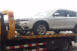 丽江拖车24小时服务电话